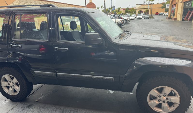 2012 Jeep Liberty full